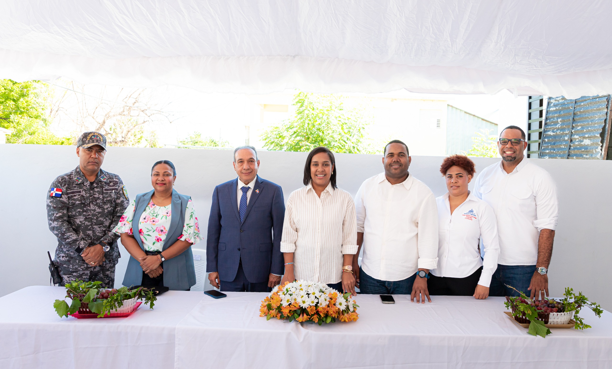 CONAPE realiza entrega y reapertura del nuevo espacio del Hogar de Día de Neiba